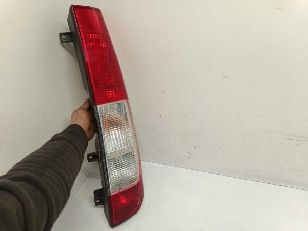 FEU ARRIERE DROIT MERCEDES VITO 2003-2014 / VIANO -7/2010 - Vue 1